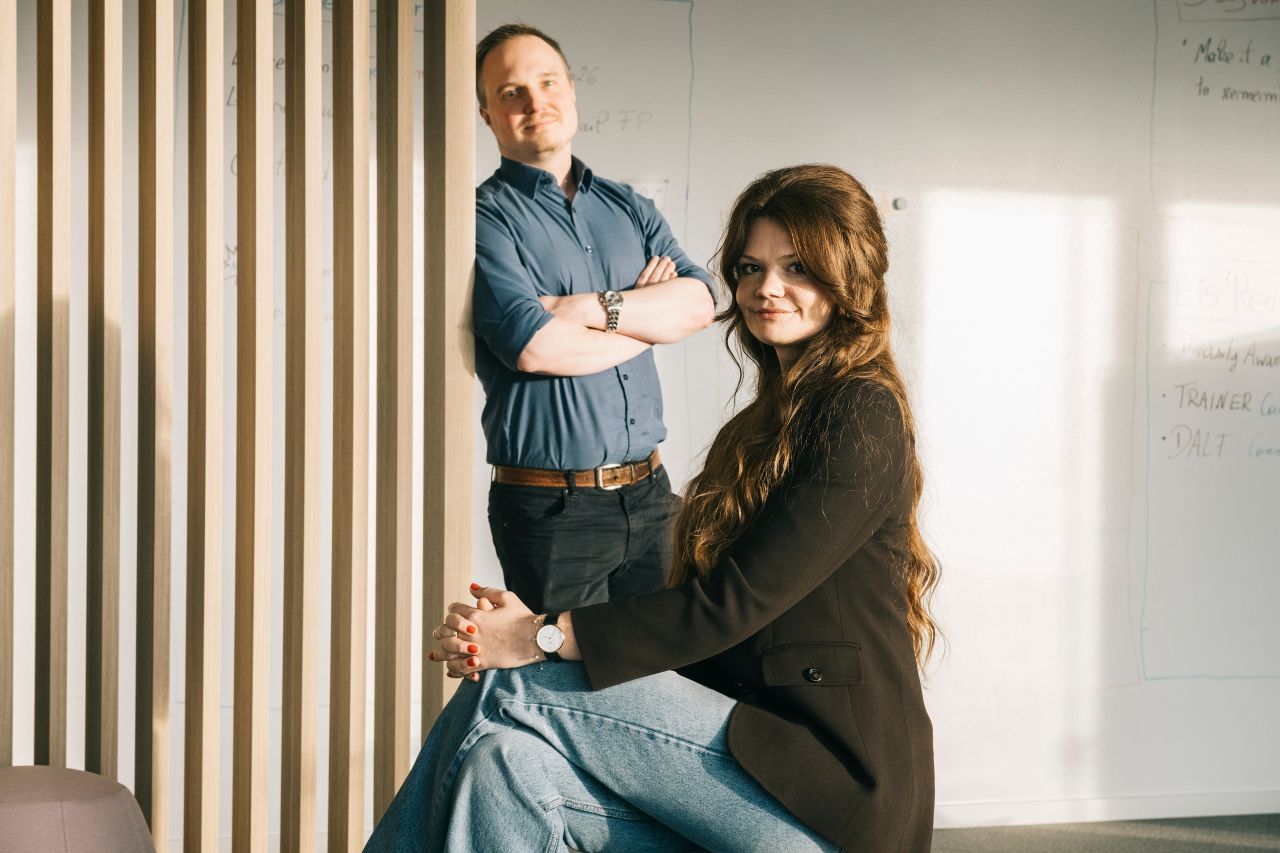 Dans les coulisses de l’Institut national d’administration publique (INAP) : Marion et Laurent, à la manœuvre derrière la formation des agents publics